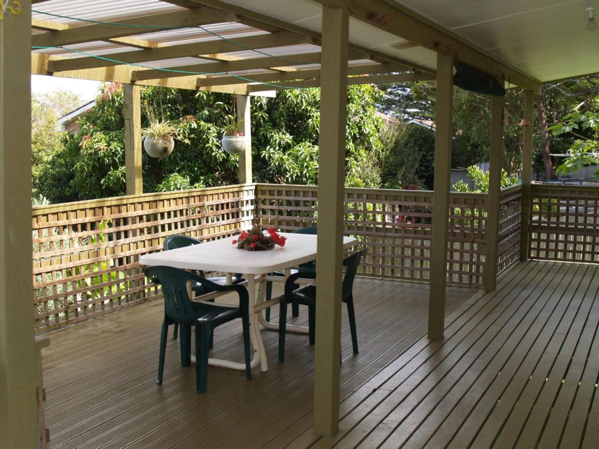 Rocky Beach Cottage 26 Pacific Drive Порт Макари Стая снимка